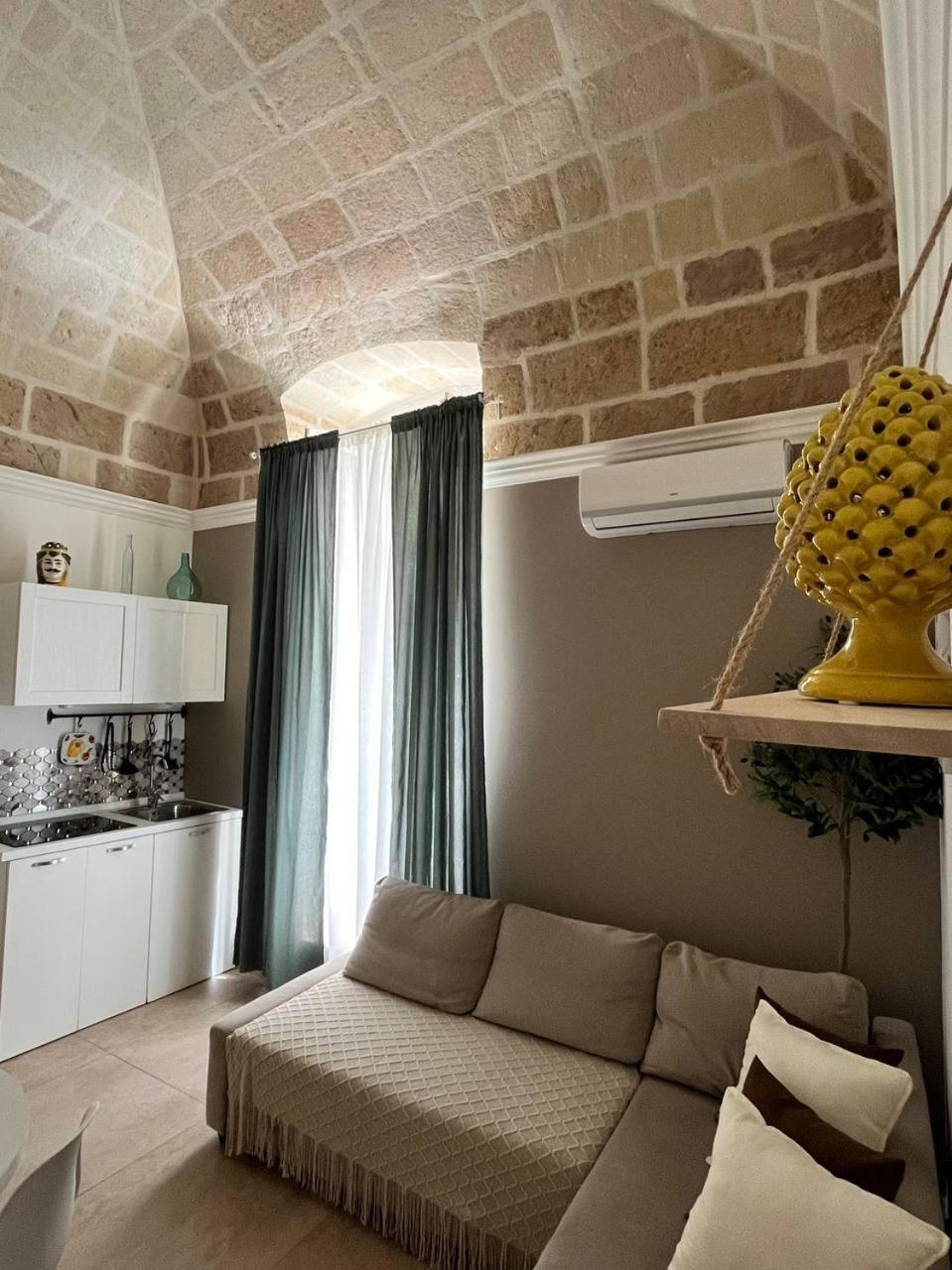 Bien-Etre Exclusive Apartment Таранто Экстерьер фото